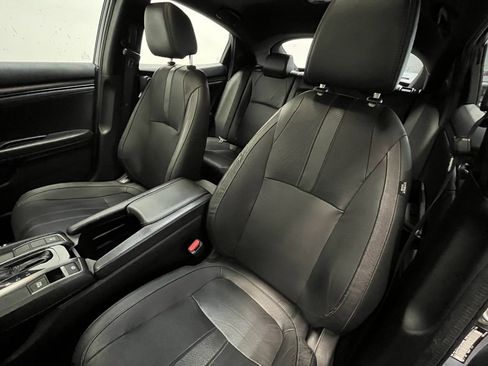 Used 2018 Honda Civic Sport Touring image 11