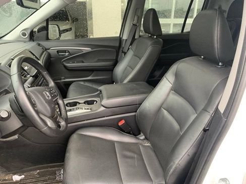 Used 2024 Honda Ridgeline RTL image 9