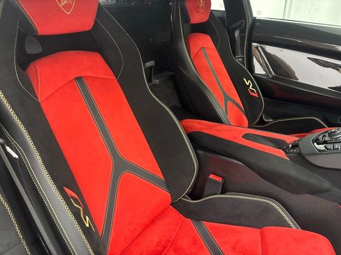 Used 2019 Lamborghini Aventador SVJ image 71