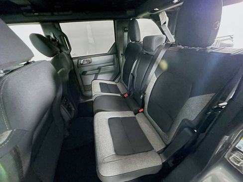 Used 2025 Ford Bronco Big Bend image 26