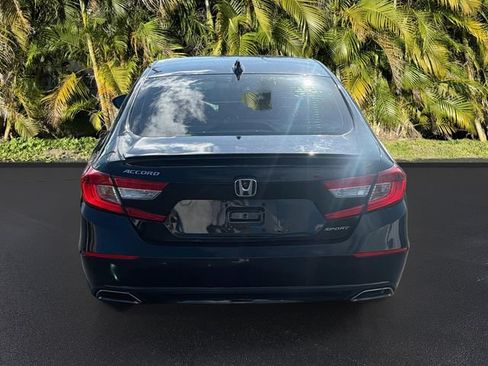 Used 2020 Honda Accord Sport image 6