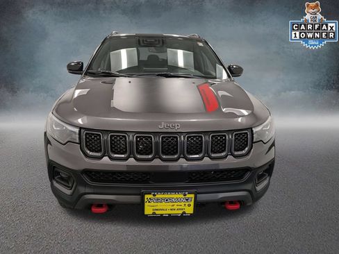 Used 2023 Jeep Compass Trailhawk w/ Trailhawk Elite Group AWD/4WD image 2