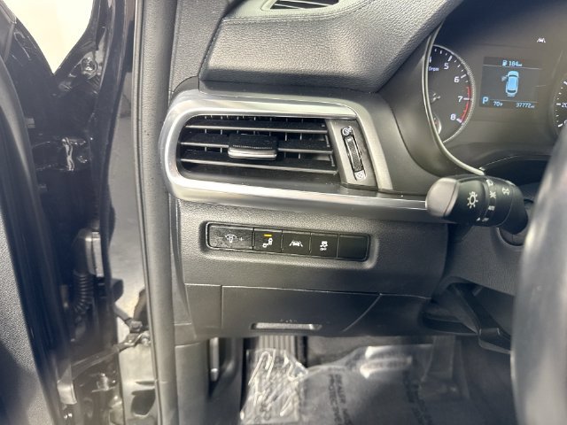 Used 2022 Kia Telluride LX AWD/4WD image 15