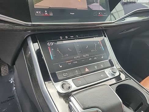 Used 2021 Audi Q7 2.0T Premium Plus w/ Premium Plus Package image 23