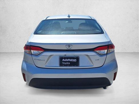 Used 2024 Toyota Corolla LE FWD image 6