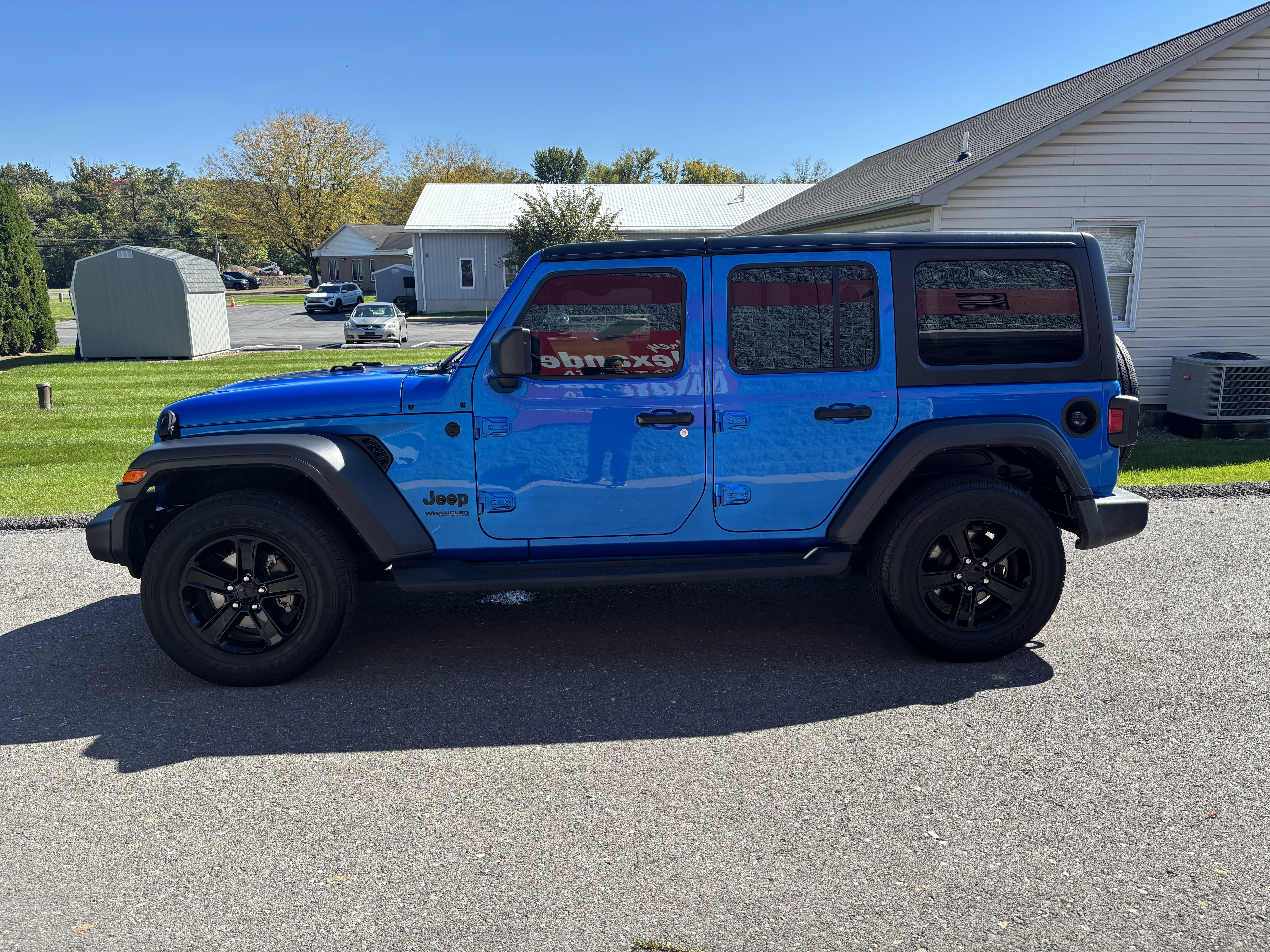 Used 2021 Jeep Wrangler Unlimited Sport w/ Dual Top Group AWD/4WD image 7