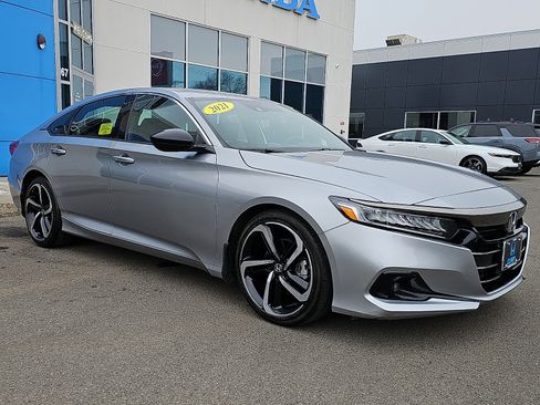 Used 2021 Honda Accord Sport image 3