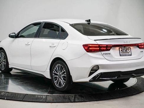 Used 2024 Kia Forte GT-Line image 2