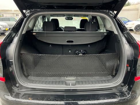 Used 2019 Hyundai Tucson Sport image 16