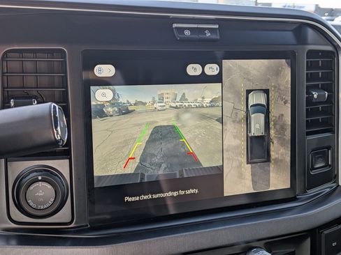 Used 2026 Ford F350 Platinum w/ Tremor Off-Road Package AWD/4WD image 23