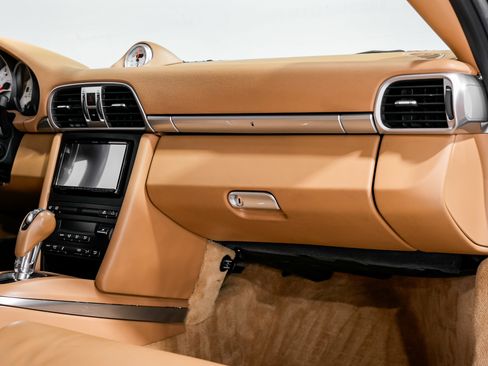 Used 2011 Porsche 911 Carrera GTS image 32