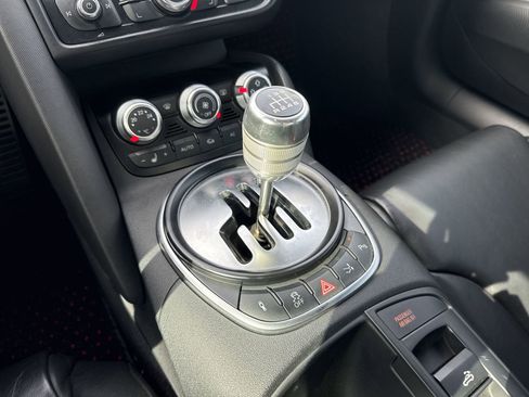 Used 2012 Audi R8 V8 AWD/4WD image 20