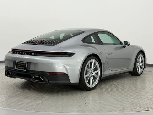 Certified 2025 Porsche 911 Carrera RWD image 9