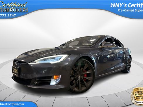 Used 2019 Tesla Model S Performance AWD/4WD image 1