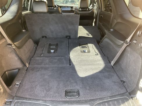 Used 2025 Dodge Durango R/T AWD/4WD image 53