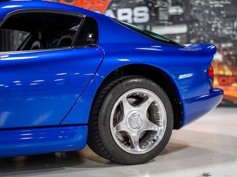 Used 1996 Dodge Viper GTS RWD image 13