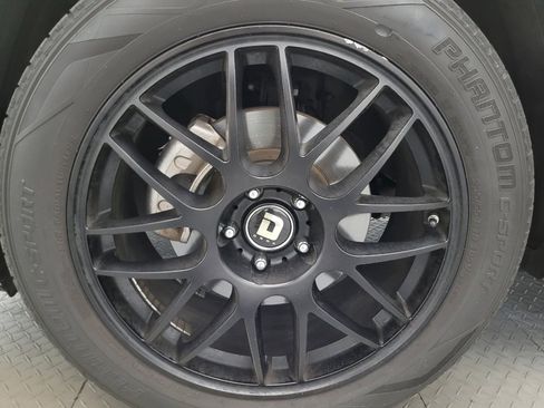 Used 2019 Kia Sorento S FWD image 31