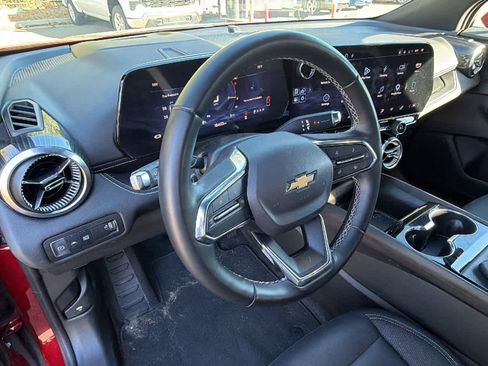 Used 2024 Chevrolet Blazer EV LT AWD/4WD image 10