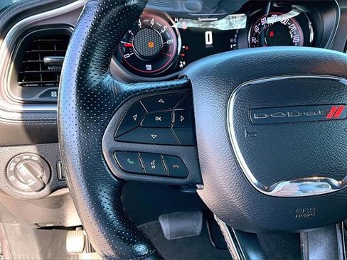 Used 2021 Dodge Challenger SXT w/ Plus Package image 9