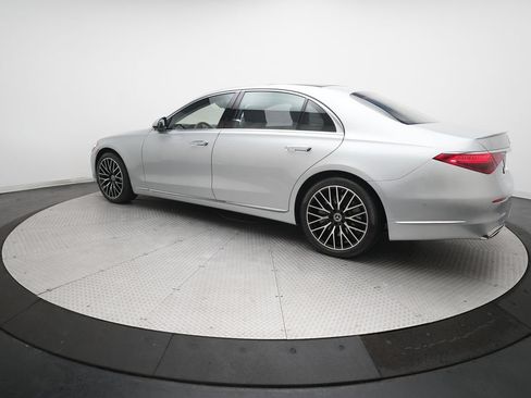 Used 2022 Mercedes-Benz S 580 4MATIC Sedan image 33