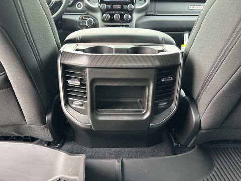 New 2026 RAM 1500 Big Horn AWD/4WD image 16