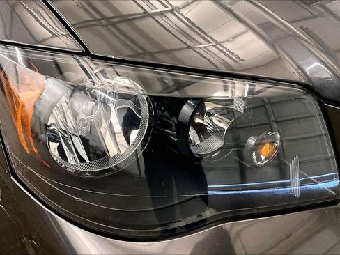 Used 2019 Dodge Grand Caravan GT image 28