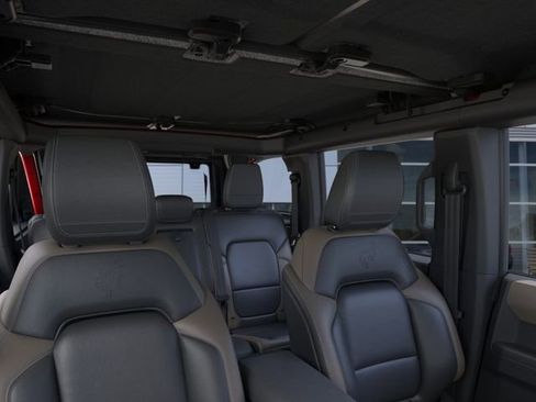 New 2025 Ford Bronco Big Bend w/ Black Diamond Package image 12