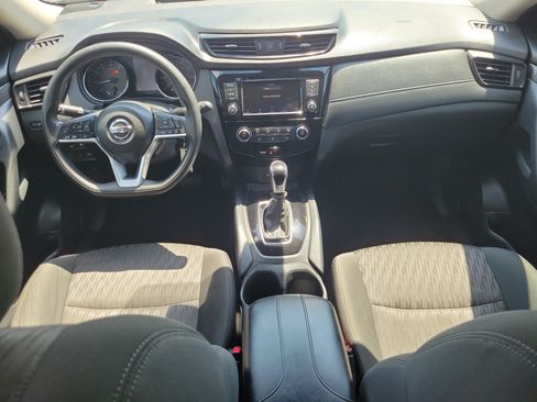 Used 2020 Nissan Rogue S FWD image 15