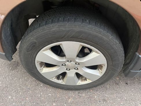 Used 2011 Subaru Outback 2.5i Premium w/ All-Weather Pkg image 22