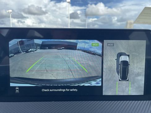 New 2026 Nissan Kicks SR w/ Cold Weather Package image 12