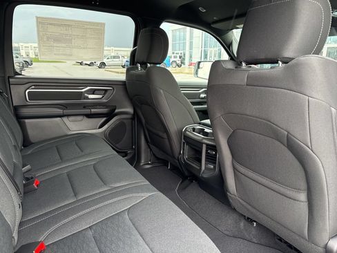New 2026 RAM 1500 Big Horn AWD/4WD image 13