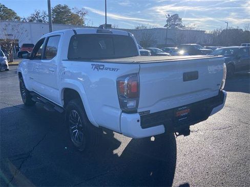 Certified 2022 Toyota Tacoma TRD Sport w/ TRD Premium Sport Package image 15