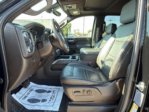 Used 2022 GMC Sierra 2500 Denali w/ Denali Ultimate Package AWD/4WD image 11