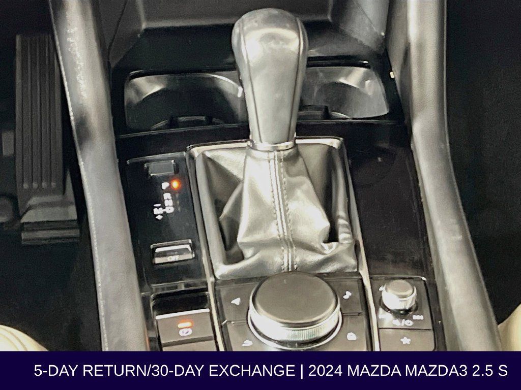 Used 2024 MAZDA MAZDA3 s FWD image 23