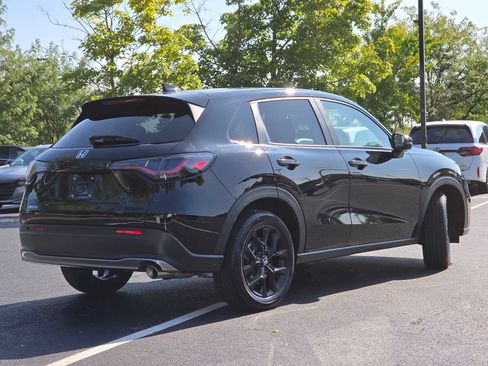 Certified 2025 Honda HR-V Sport image 24