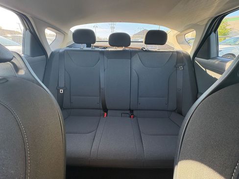 Used 2025 Kia K4 LXS image 37