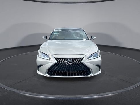 Used 2025 Lexus ES 350 w/ Premium Package FWD image 19
