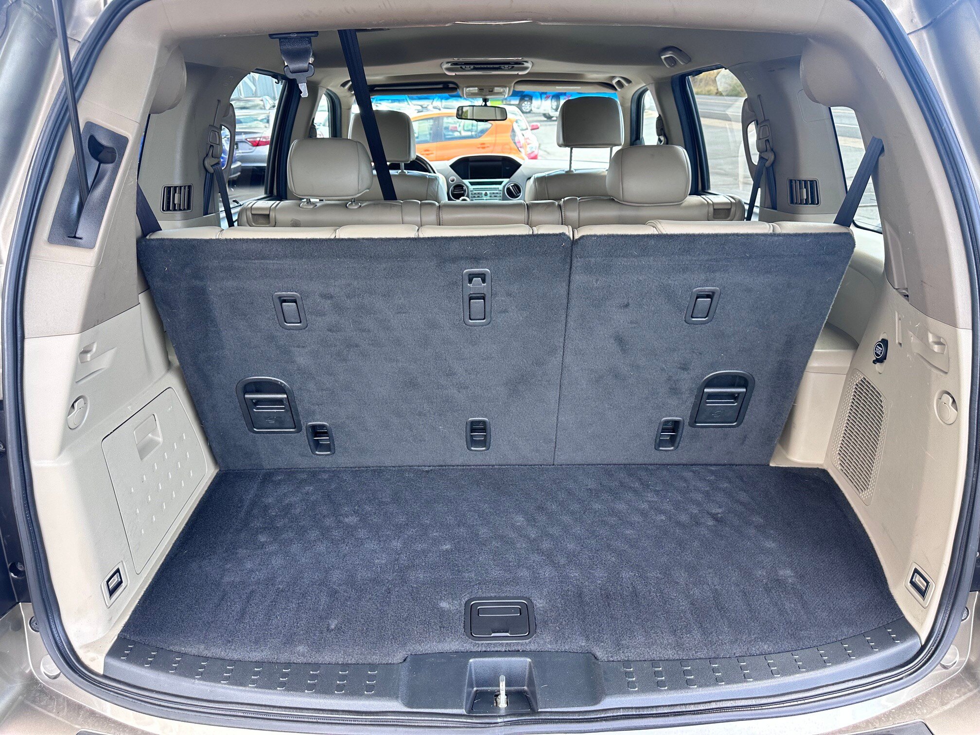 Used 2011 Honda Pilot Touring image 9