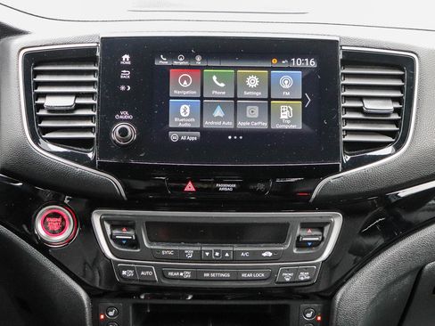 Used 2023 Honda Passport Elite image 14