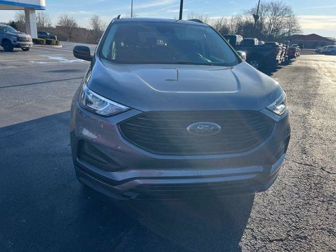 Used 2024 Ford Edge SE w/ Black Appearance Package AWD/4WD image 8
