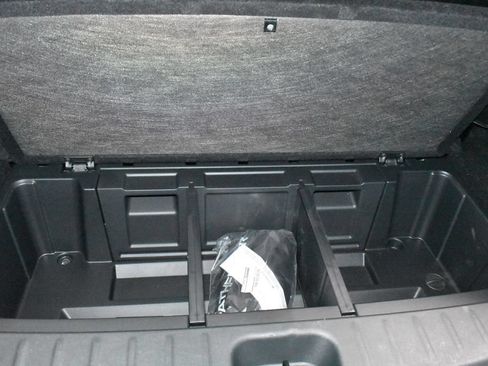 Certified 2024 Nissan Pathfinder SL w/ SL Premium Package AWD/4WD image 28