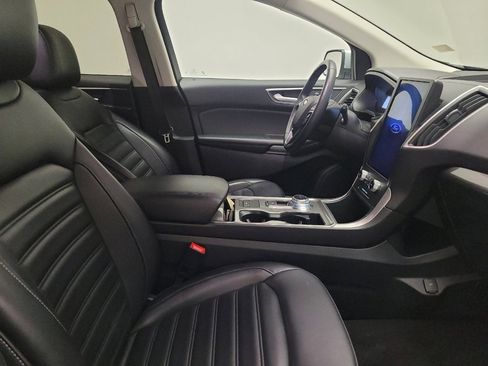 Used 2024 Ford Edge SEL image 21