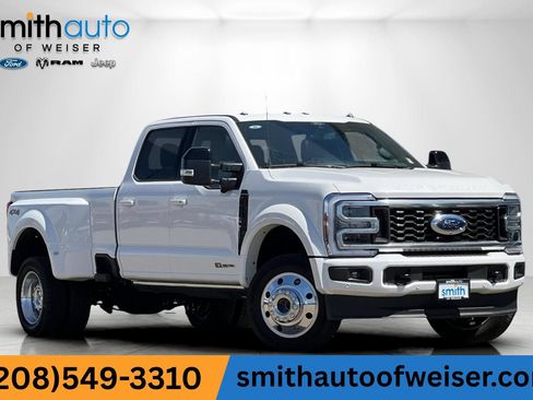 Used 2025 Ford F450 Platinum w/ Camper Package AWD/4WD image 1