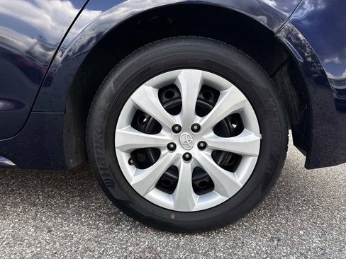 Used 2024 Toyota Corolla LE image 11