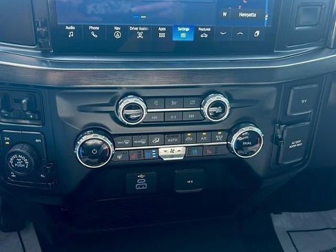 Used 2024 Ford F250 Lariat w/ Tremor Off-Road Package AWD/4WD image 19