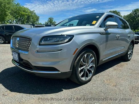 Used 2022 Lincoln Nautilus Reserve w/ Cargo Utility Package AWD/4WD image 1