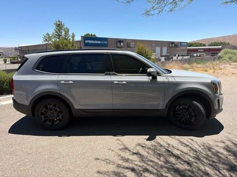Used 2021 Kia Telluride SX w/ SX Prestige Package AWD/4WD image 5