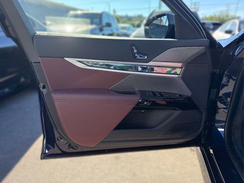 New 2026 BMW 740i 740i image 25