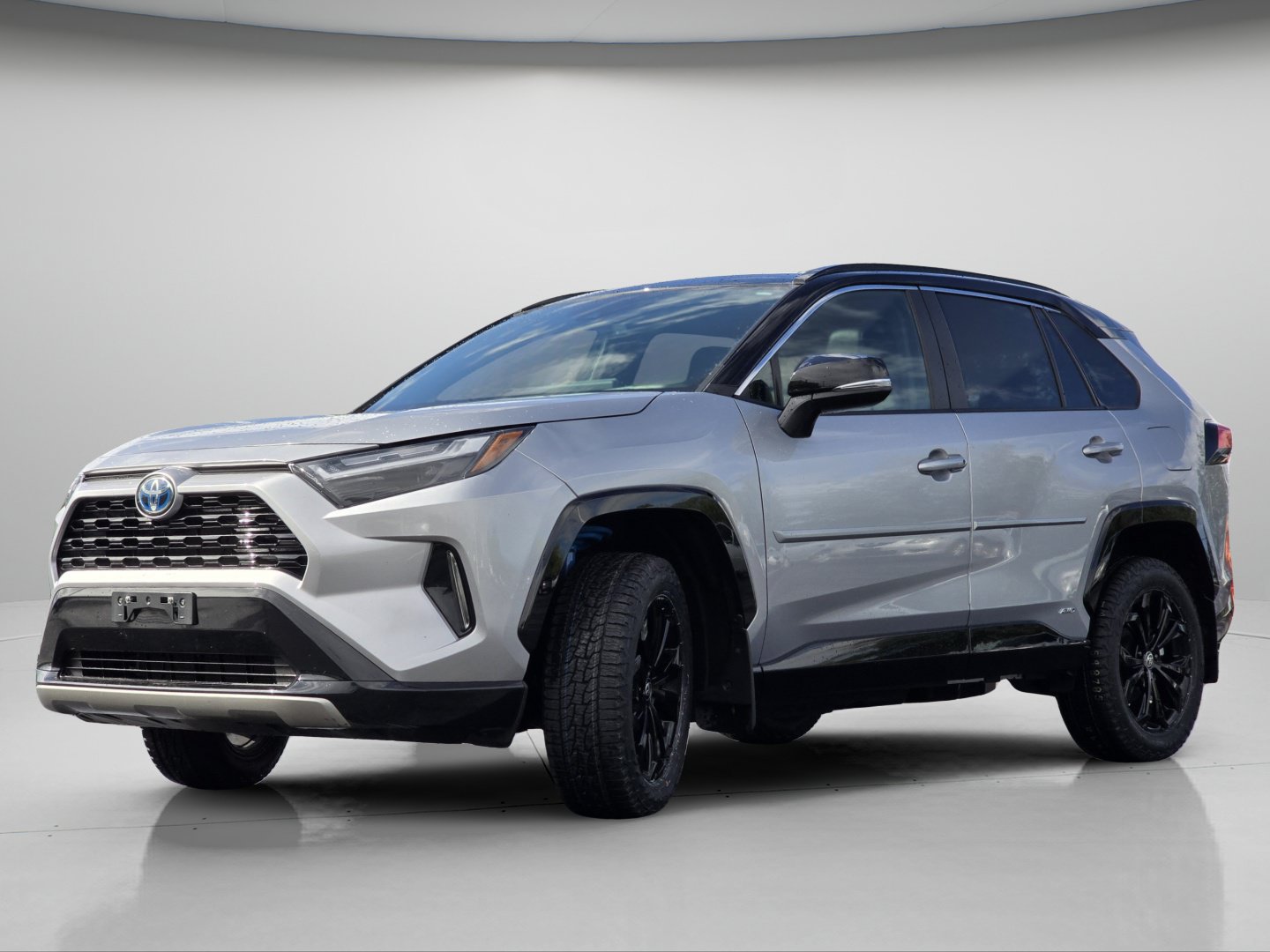 Certified 2024 Toyota RAV4 XSE w/ Weather Package AWD/4WD image 23