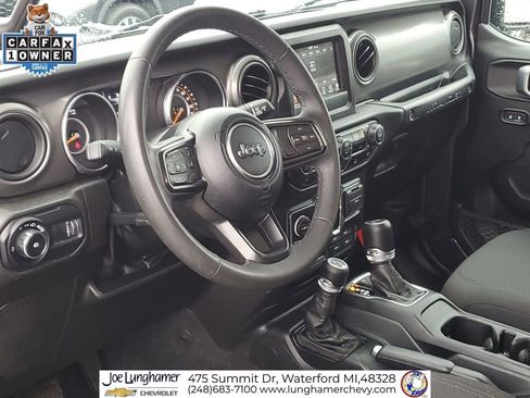 Used 2023 Jeep Wrangler Unlimited Sport AWD/4WD image 12